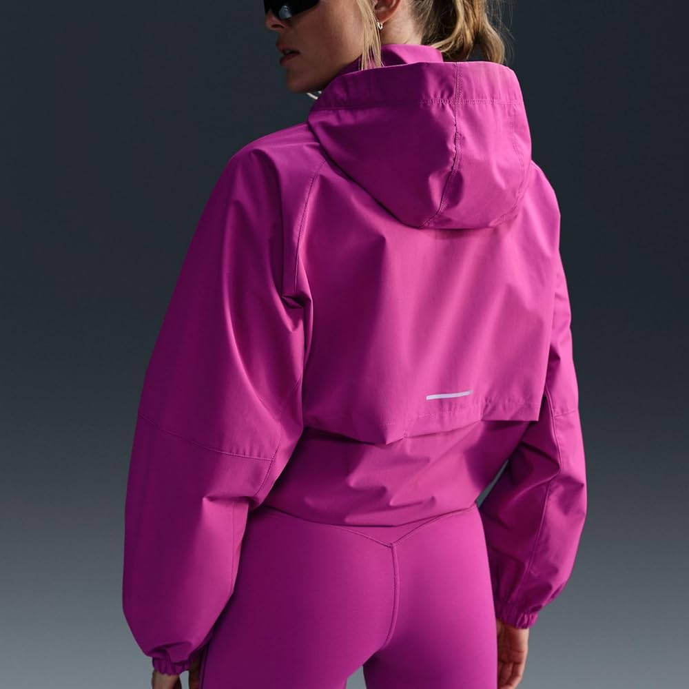 Nike Storm Fit Swift フード付きジャケット ピンク Nike Women's Storm-FIT Swift Running Jacket – Heartbreak